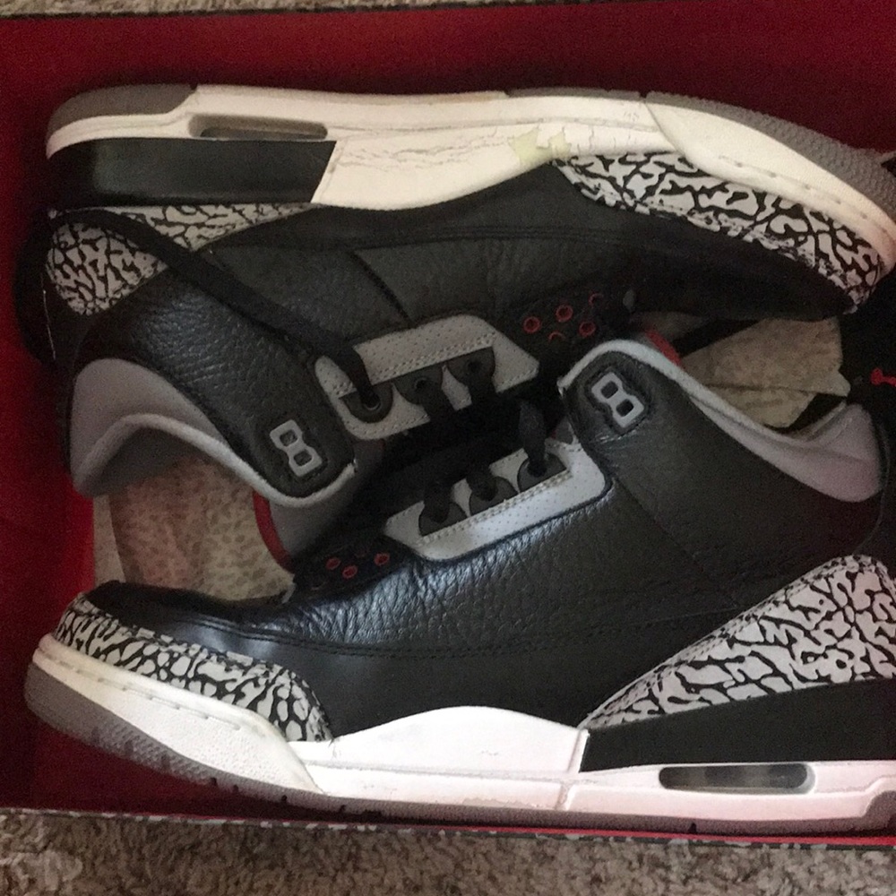 Air Jordan 3 2011 retro black cement sz 11